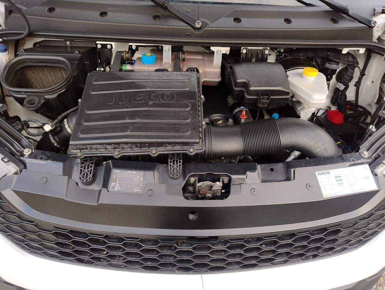 Iveco Daily 60C17 Passo 4750 con Pedana - 2016