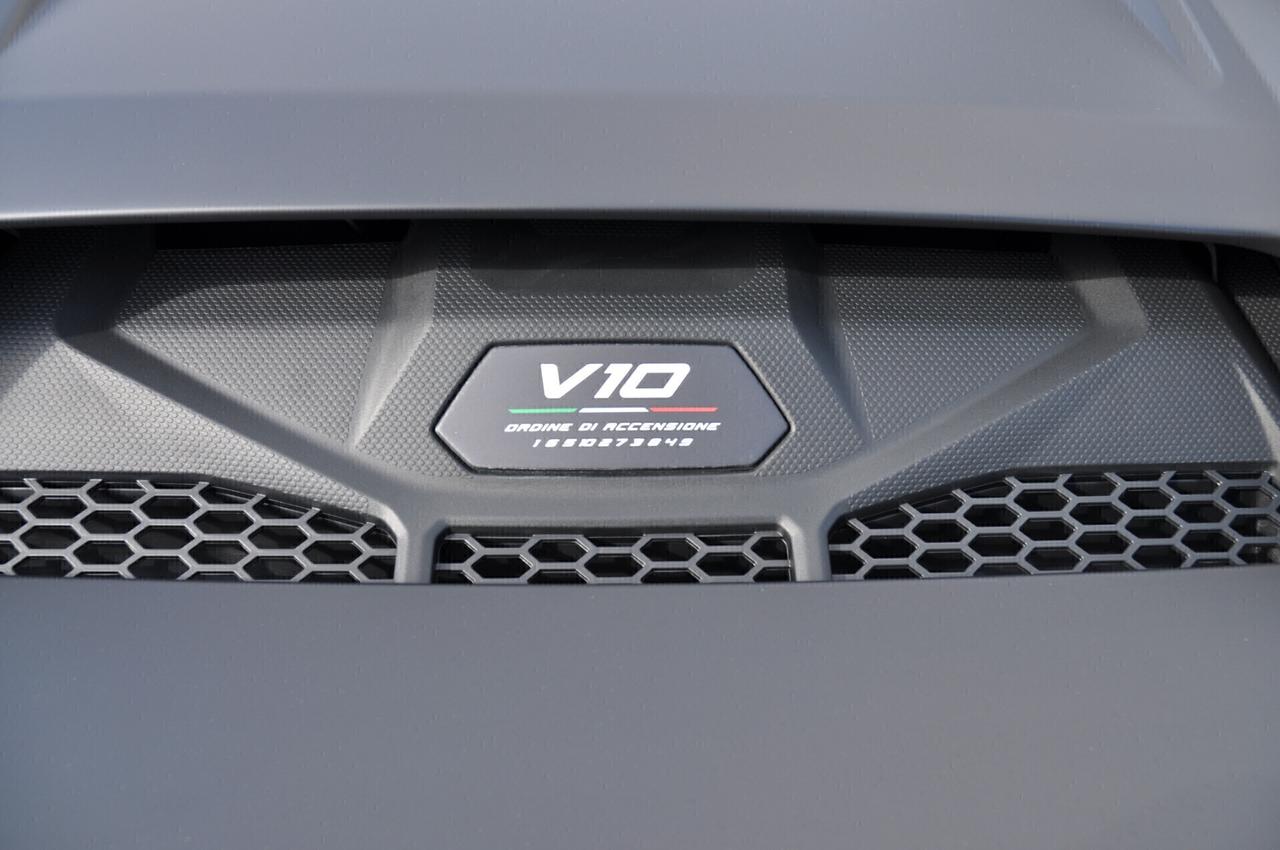 Lamborghini Huracan STERRATO Coupe 5.2 Evo 610 cv awd
