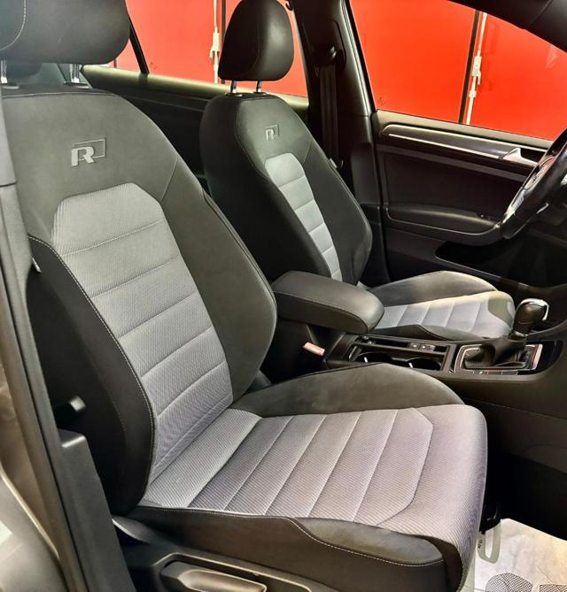 VOLKSWAGEN Golf 1.4 TSI 5p. R-Line