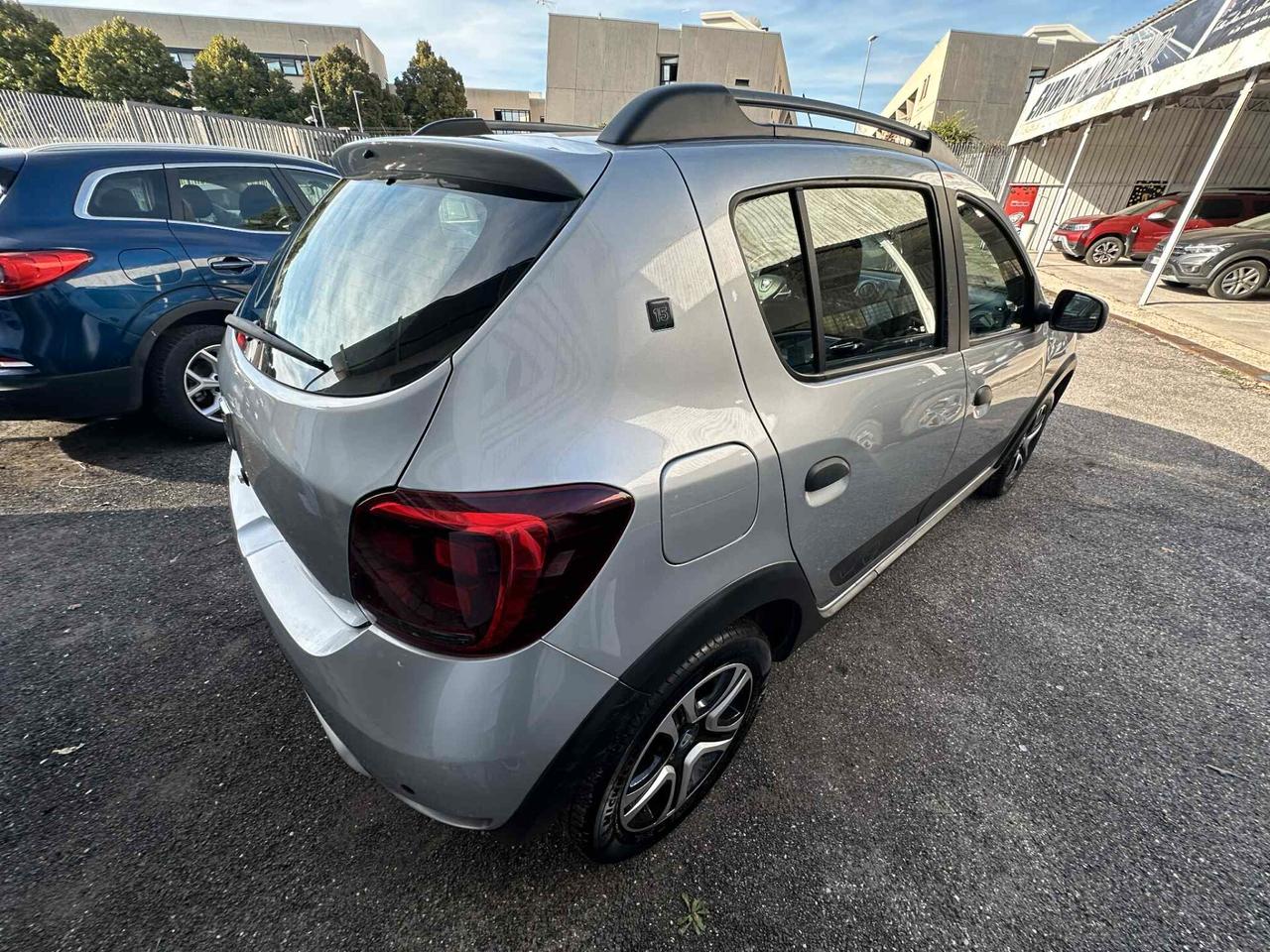 Dacia Sandero Stepway 1.0 TCe 100CV ECO-G 15th Anniversary