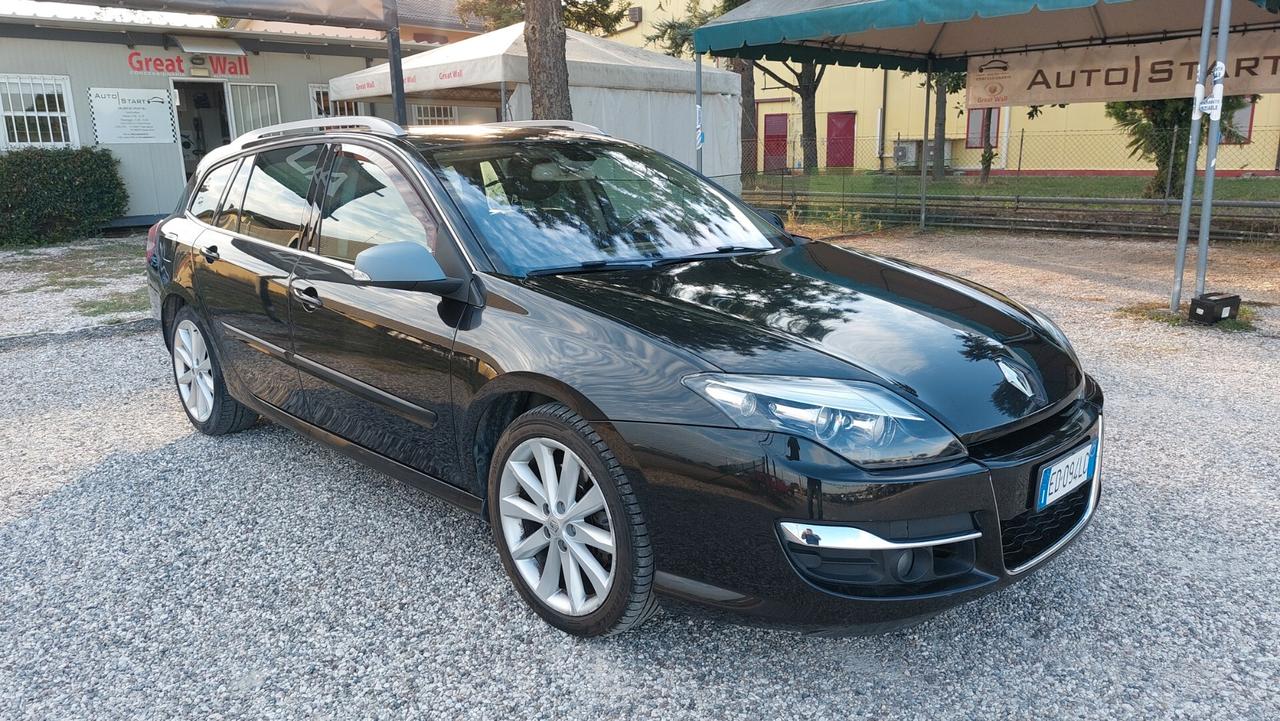 Renault Laguna 2.0 dCi 150CV SporTour Nav