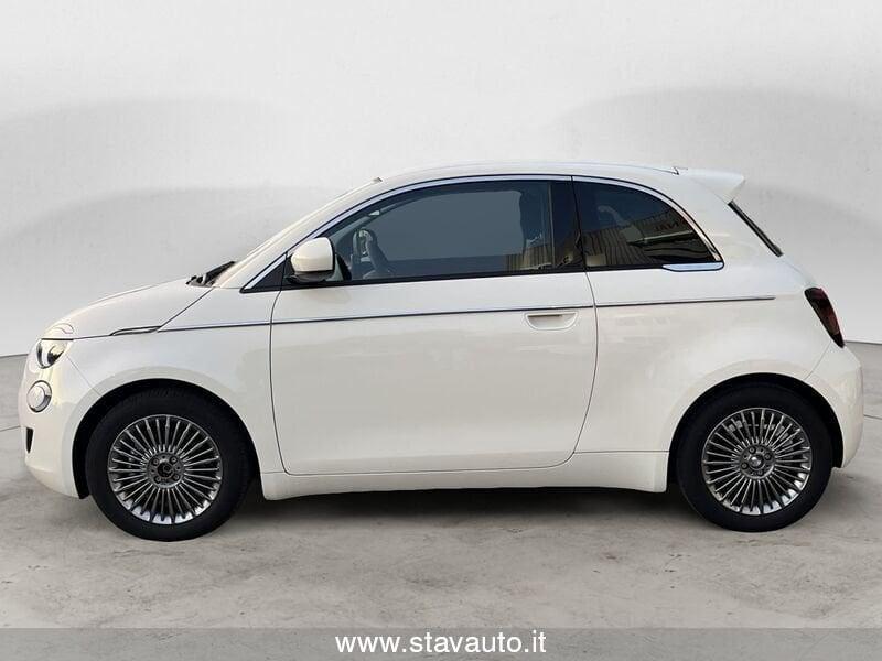 FIAT 500 Nuova Hatchback My23 La Nu