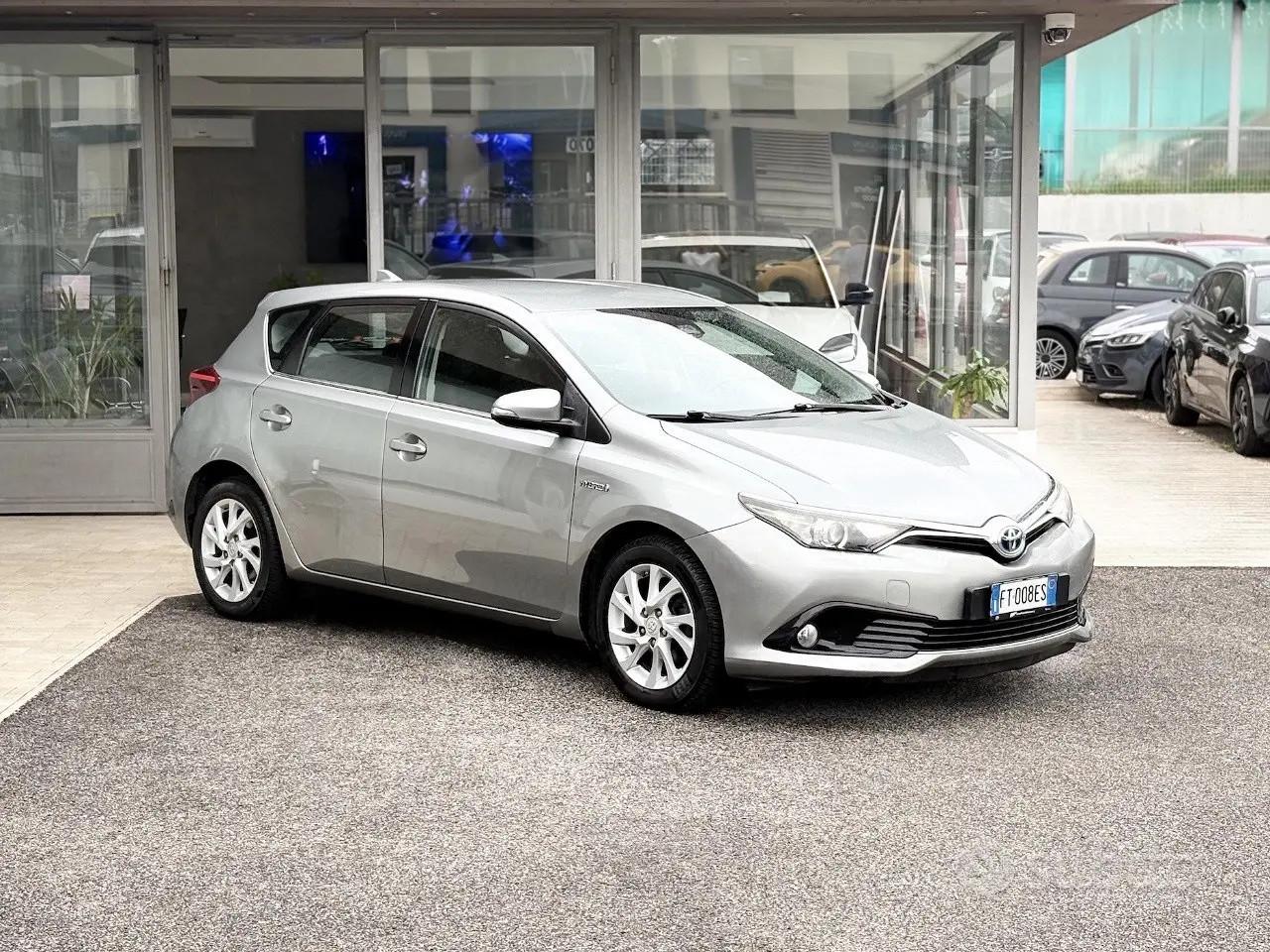 Toyota Auris 1.8 Hybrid 99CV E6 - 2018
