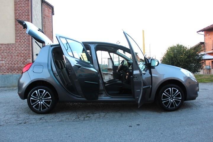 Renault Clio 1.2 5 porte Confort PACK 75.000km clima