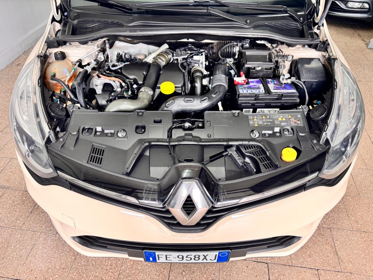 Renault Clio 1.5 DCi 75 Cv 5P. 90.000 Km - 11/2016