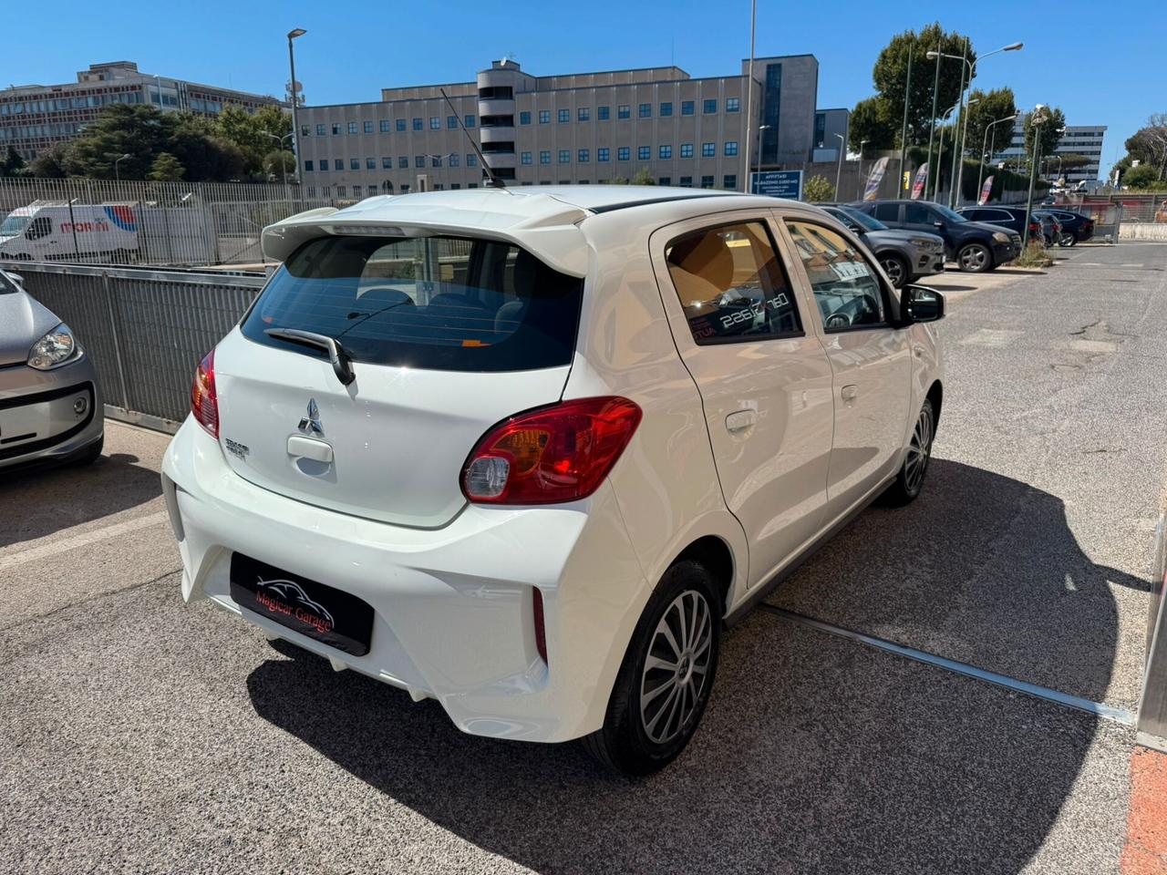 Mitsubishi Space Star 1.2 Invite SDA
