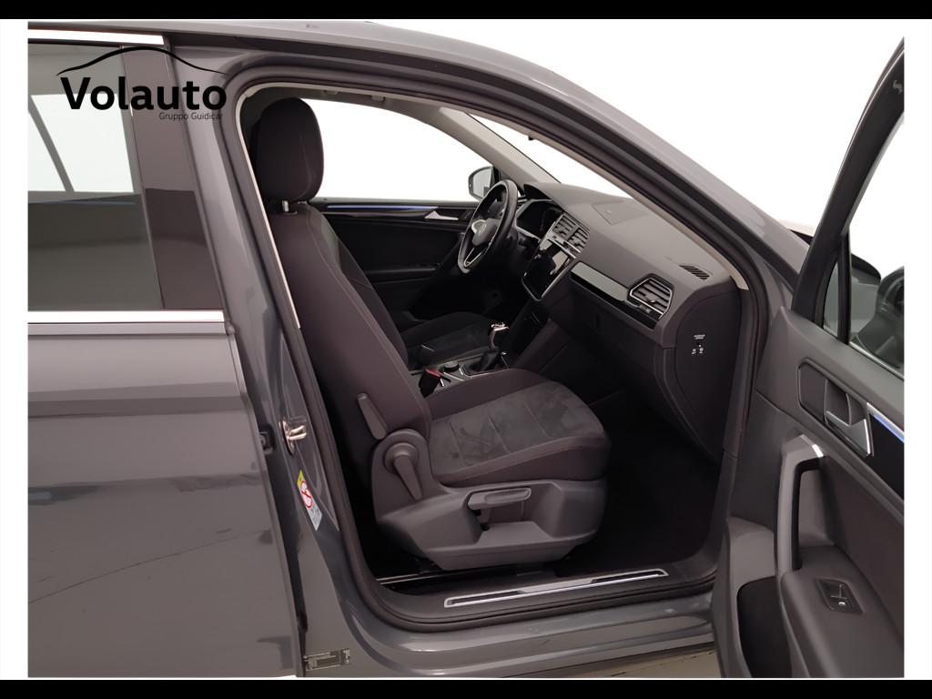 VOLKSWAGEN Tiguan II 2021 - Tiguan 2.0 tdi Elegance 4motion 200cv dsg