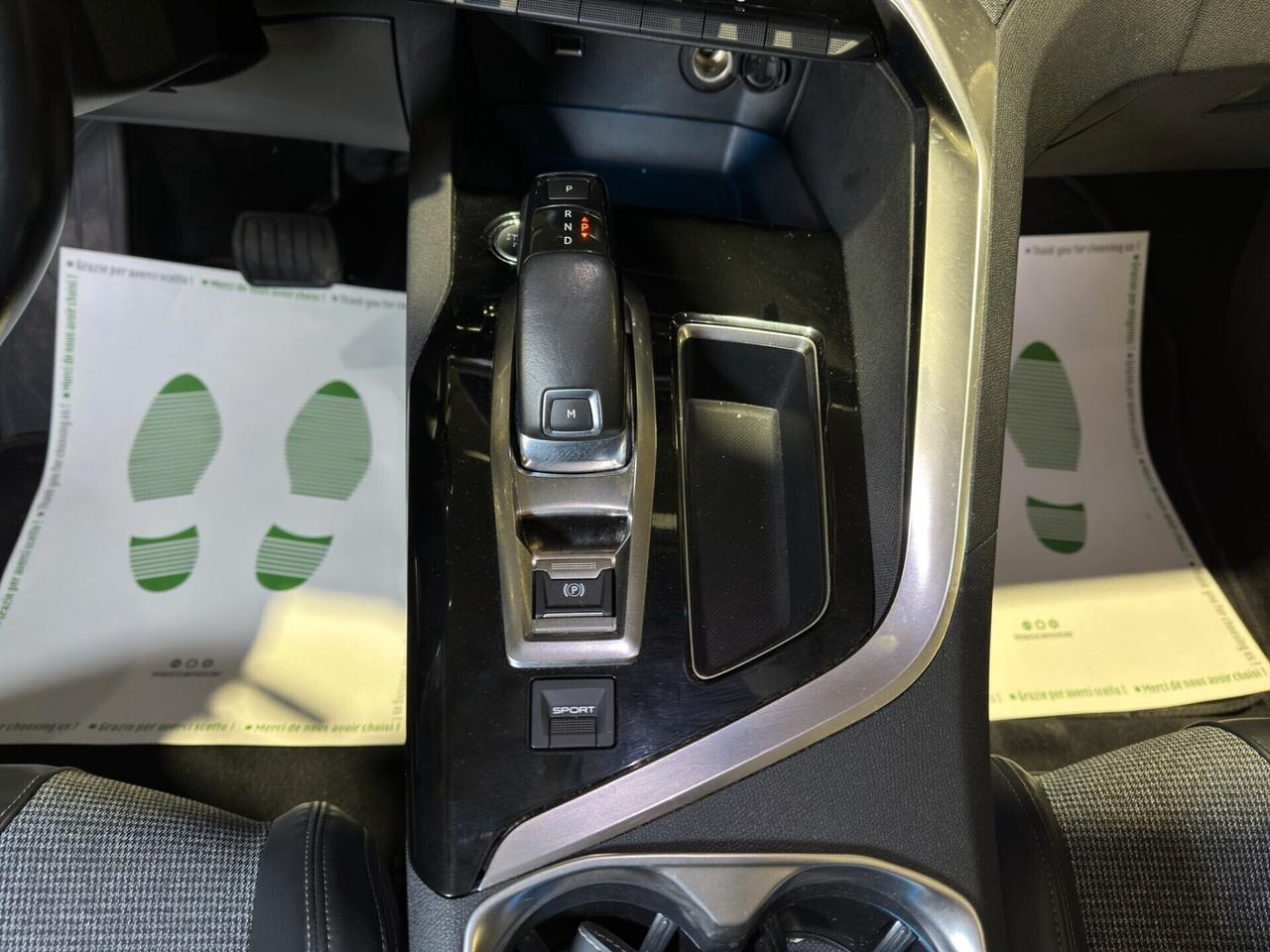 Peugeot 3008 1.2 puretech t GT LINE S&S