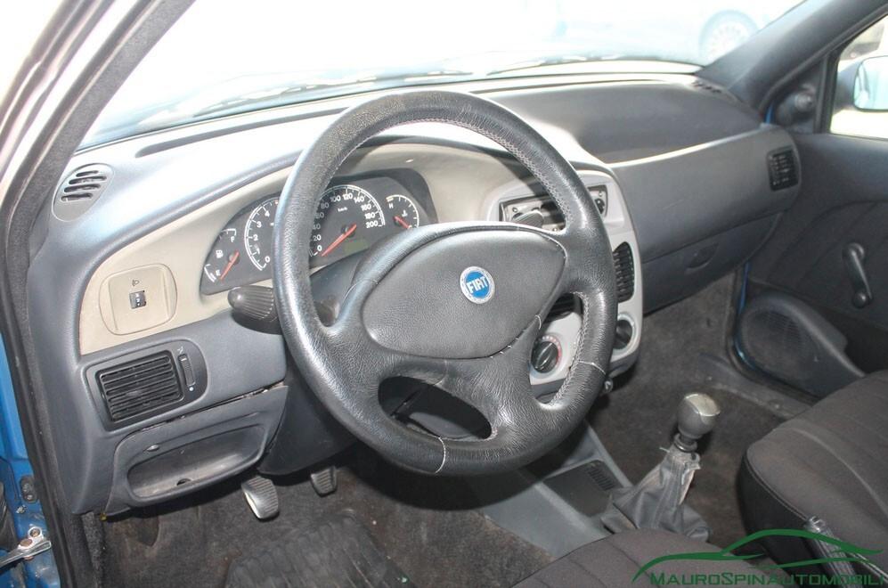 Fiat Strada 1.9 JTD Pick-up Fiorino