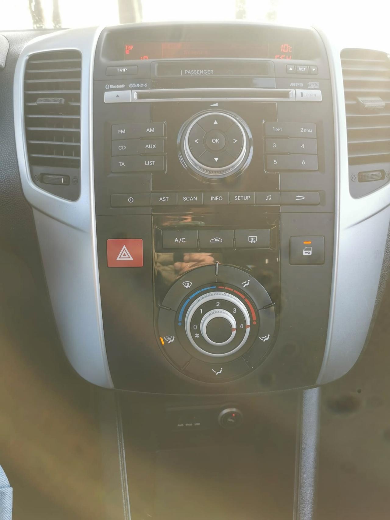 Kia Venga 1.4 GPL Easy - 12/2012