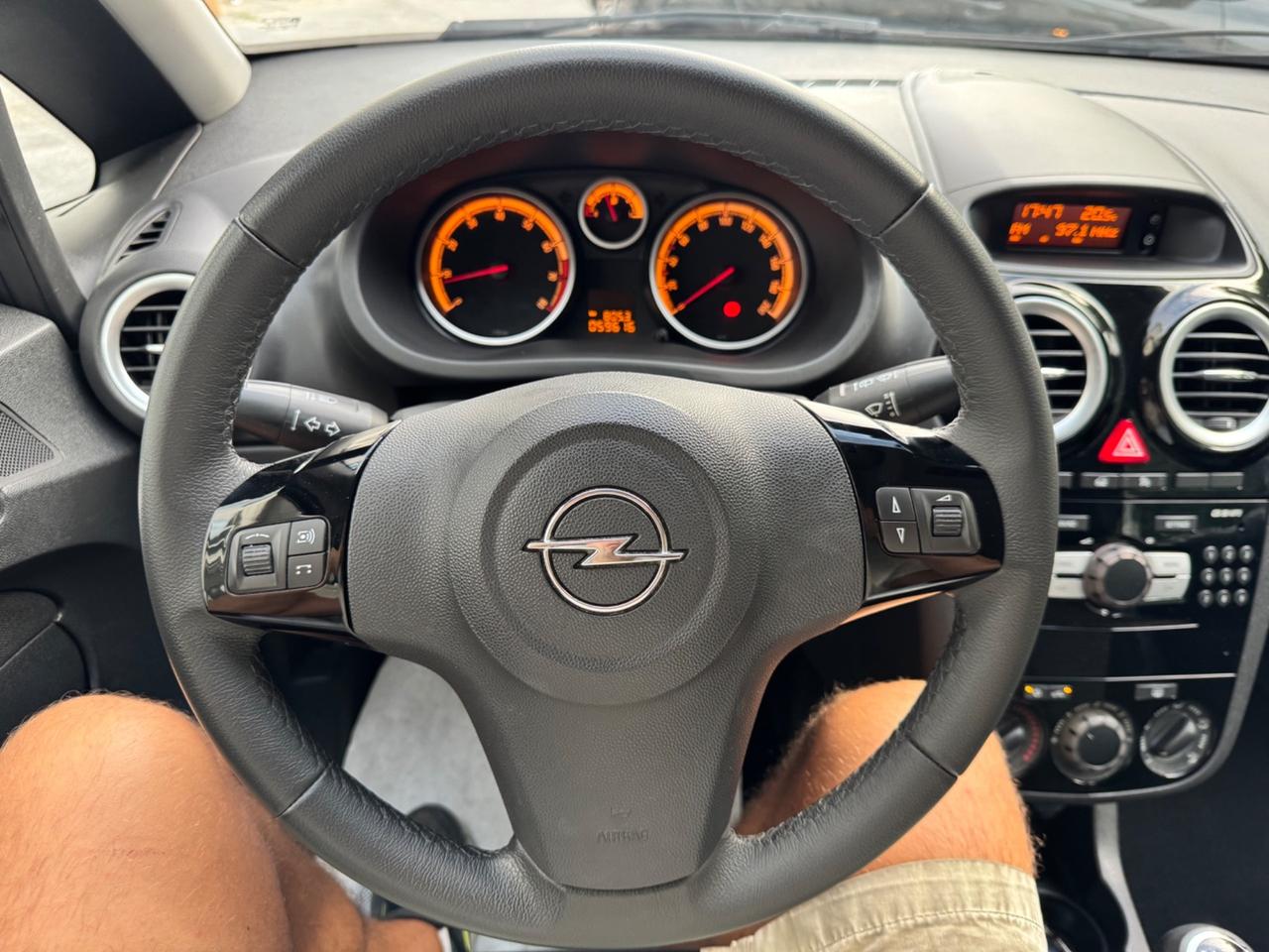 OPEL CORSA 1.2 NEOPATENTATI KM 59MILA