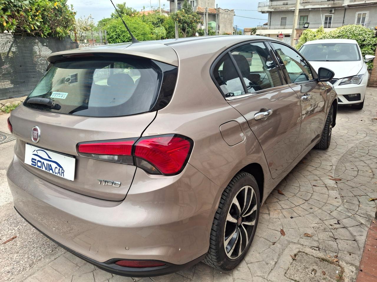 Fiat Tipo 1.3 Mjt S&S 5 porte Lounge