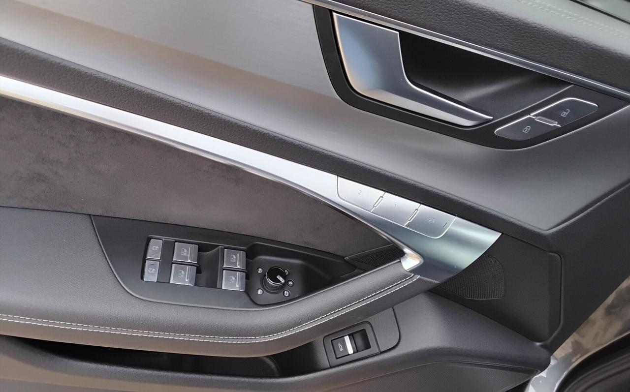 Audi A6 Avant 40 2.0 TDI S tronic Business Design