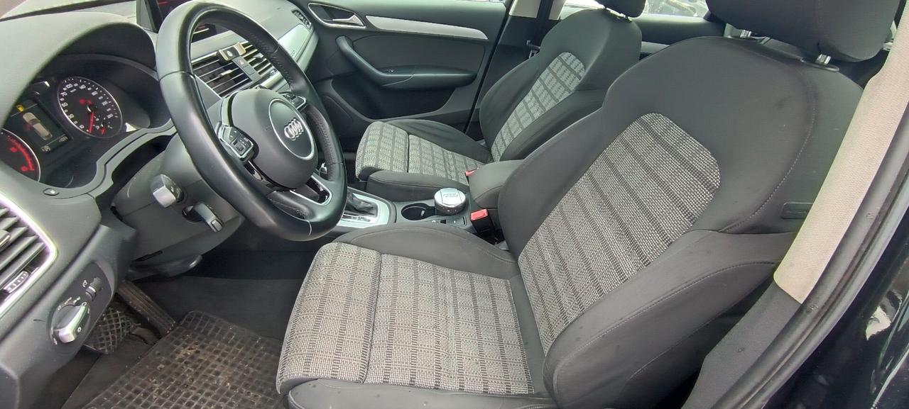 Audi Q3 2.0 TDI 150 CV STRONIC TETTO PANORAMICO