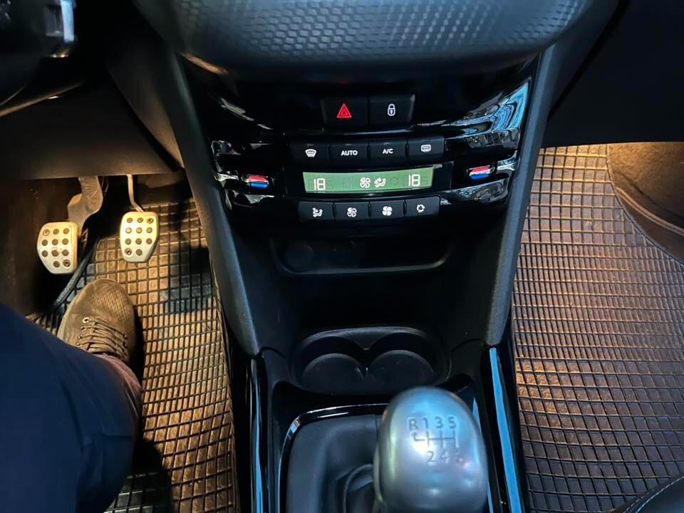 Peugeot 2008 BlueHDi 120 S&S Crossway