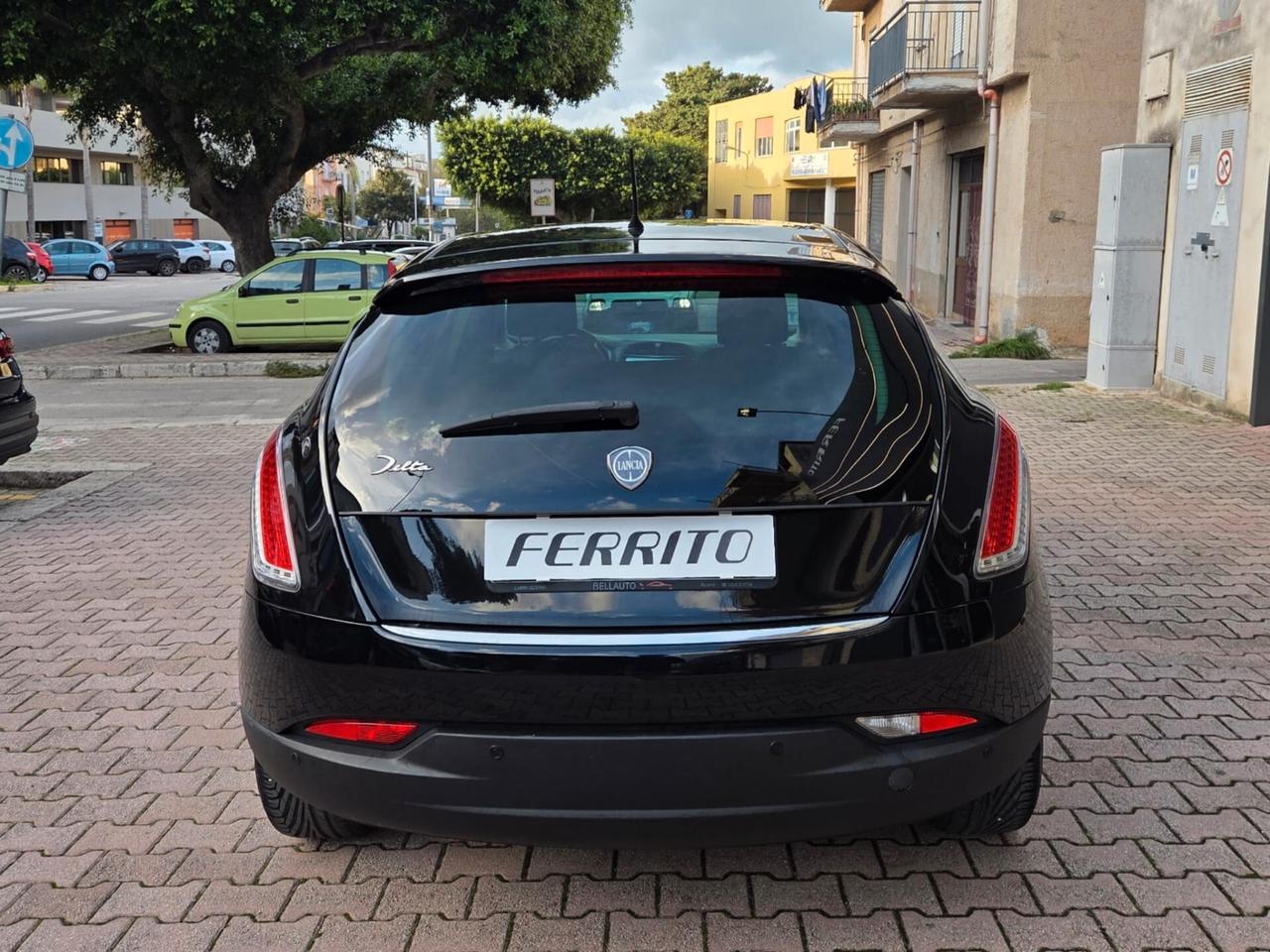 Lancia Delta 1.6 MJT DPF Gold