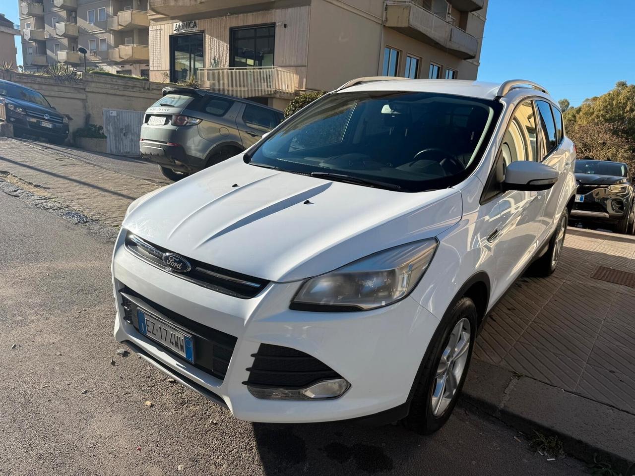 Ford Kuga 2.0 TDCI 120 CV S&S 2WD Titanium