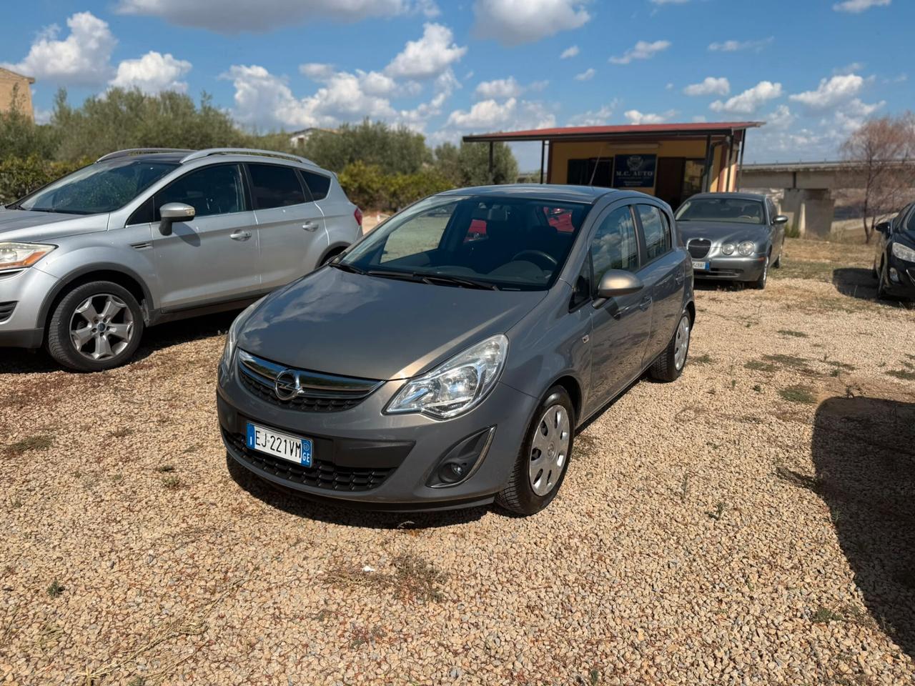 Opel Corsa 1.2 5 porte Cosmo