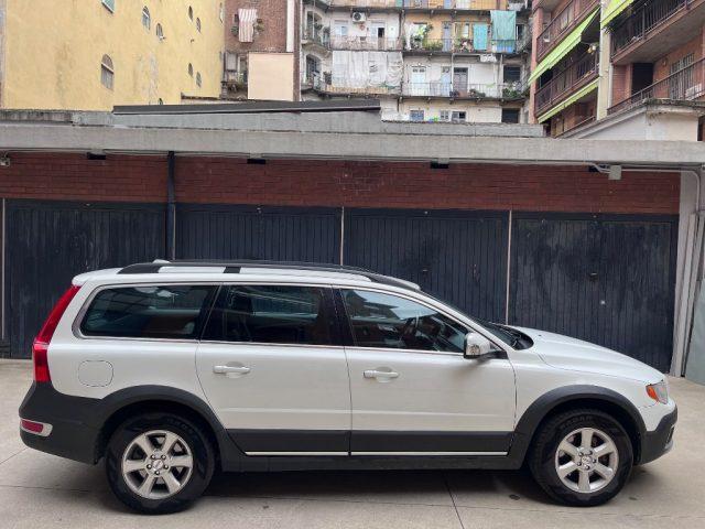 VOLVO XC70 D4 AWD Geartronic Momentum