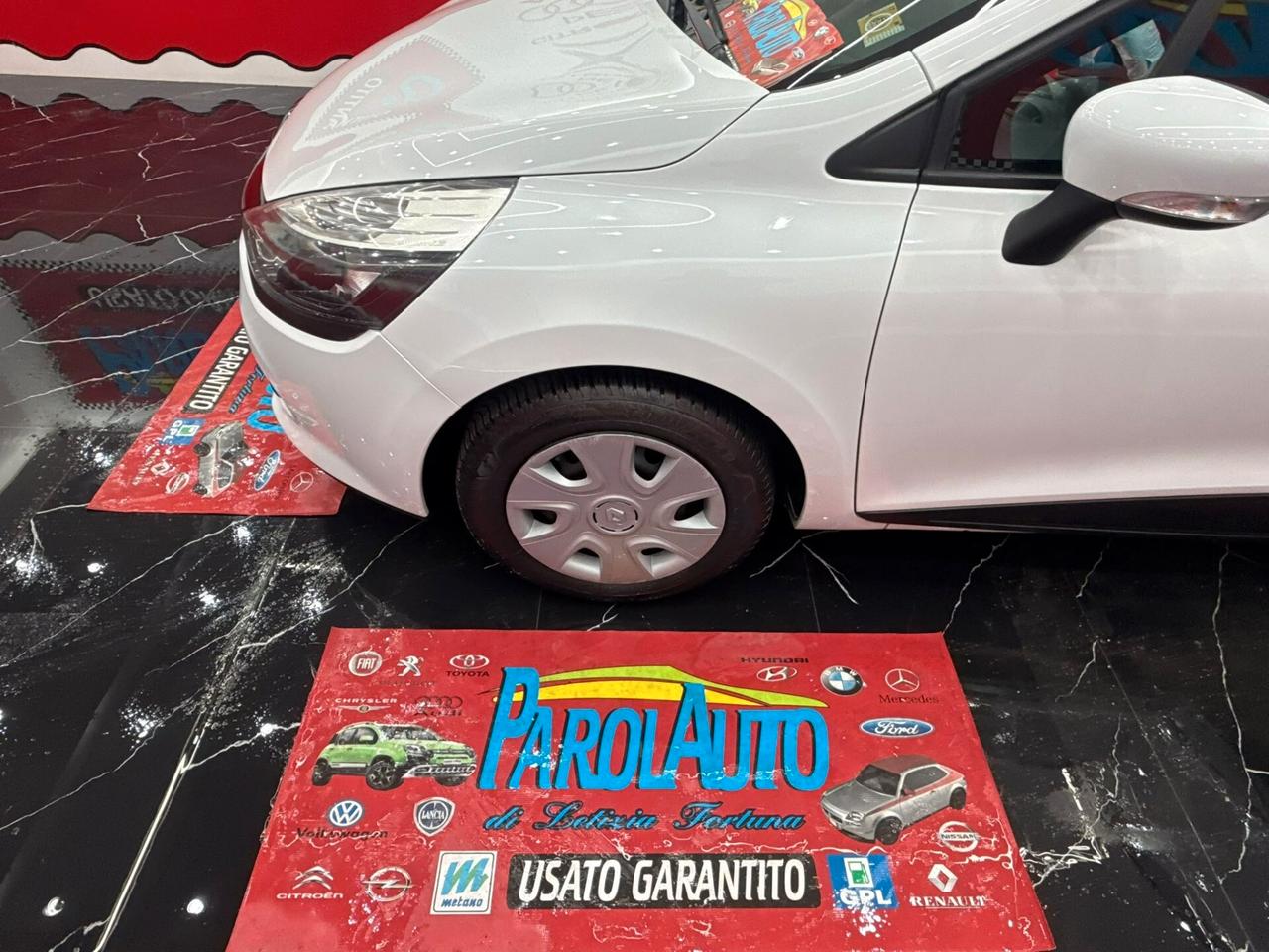 Renault Clio 1.2 75cv GPL Live - 2014