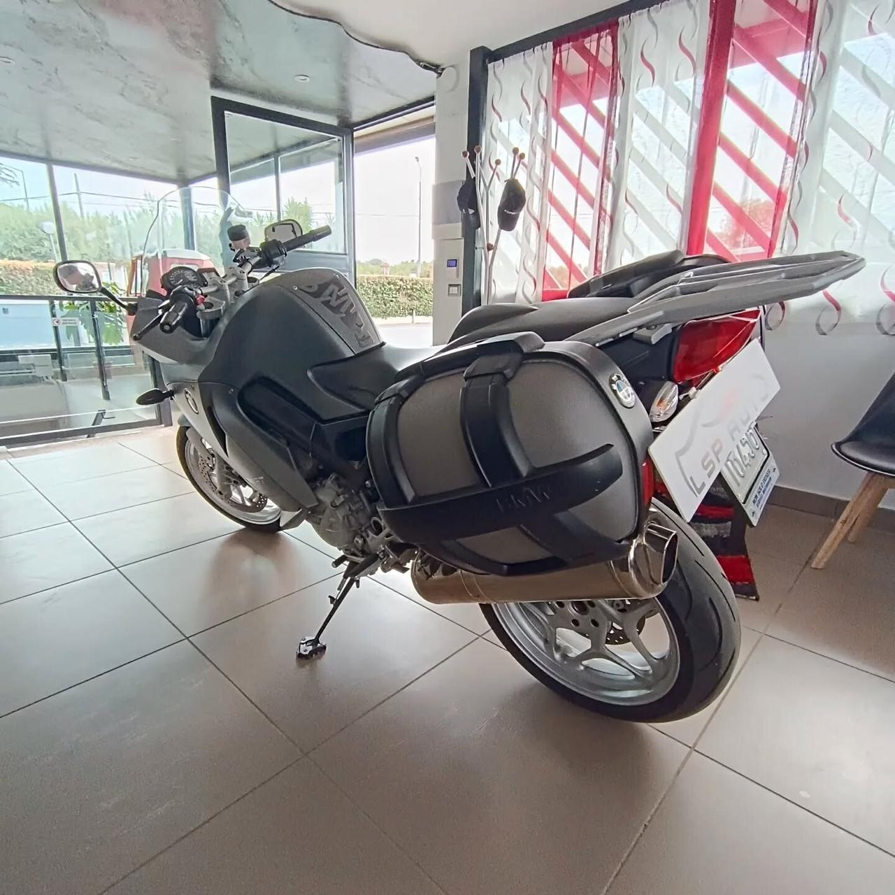 Bmw F 800 ST SOLI 2.990€