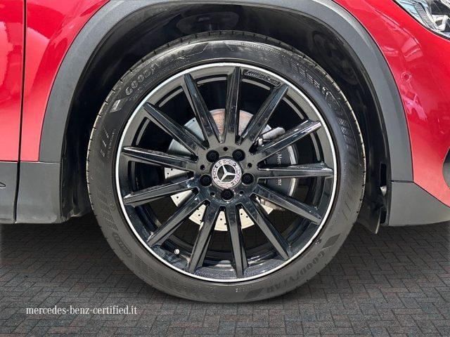 MERCEDES-BENZ GLA 200 d Auto 4Matic Premium