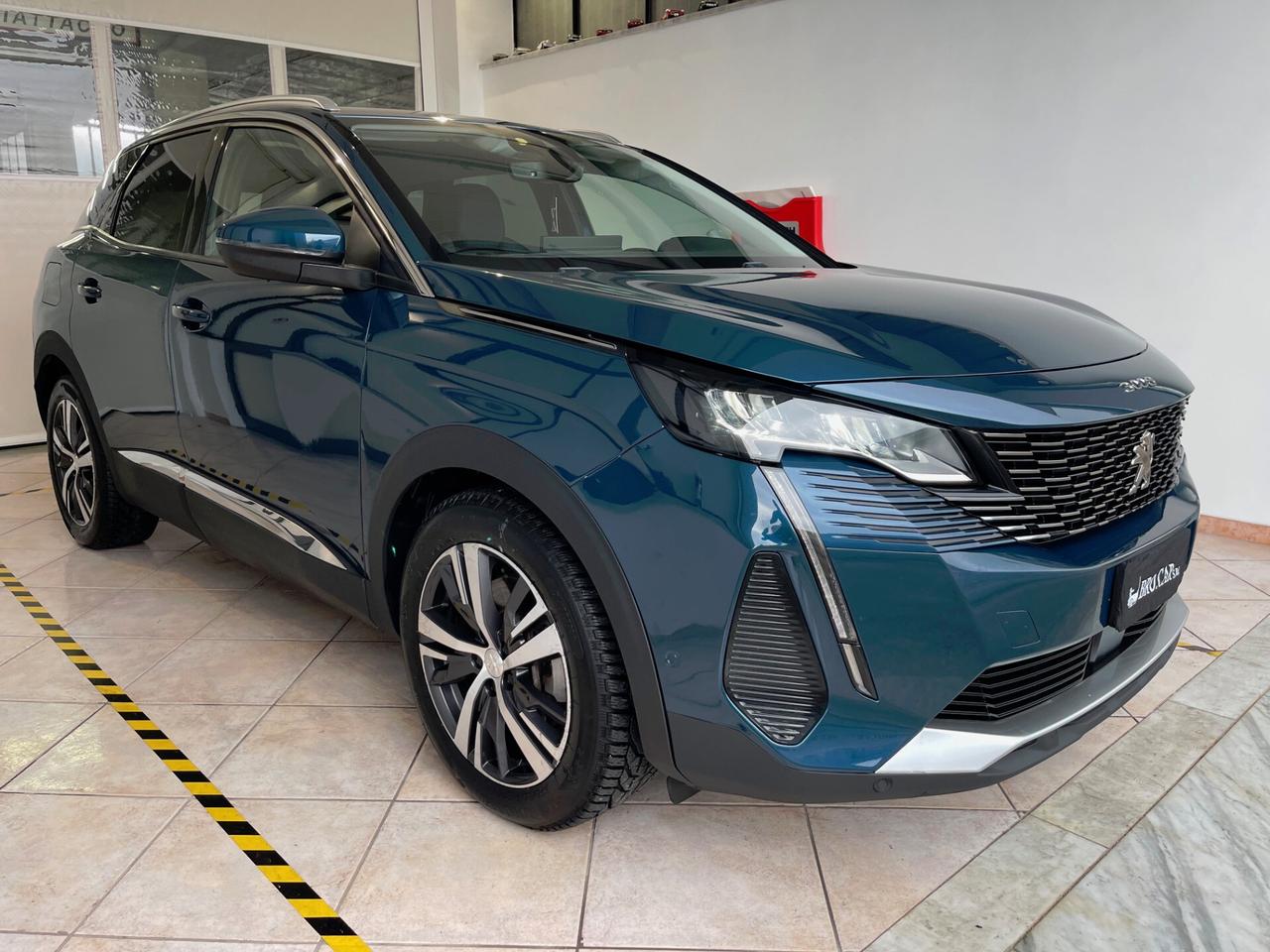 Peugeot 3008 Hybrid 181cv e-EAT8 Allure NO VINCOLO DI FINANZIAMENTO