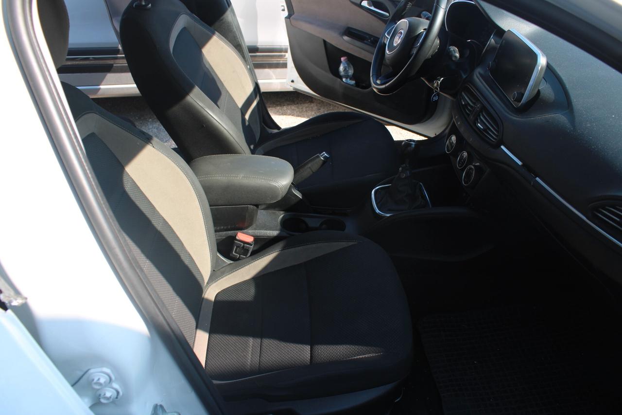 Fiat Tipo 1.6 Mjt S&S SW Lounge