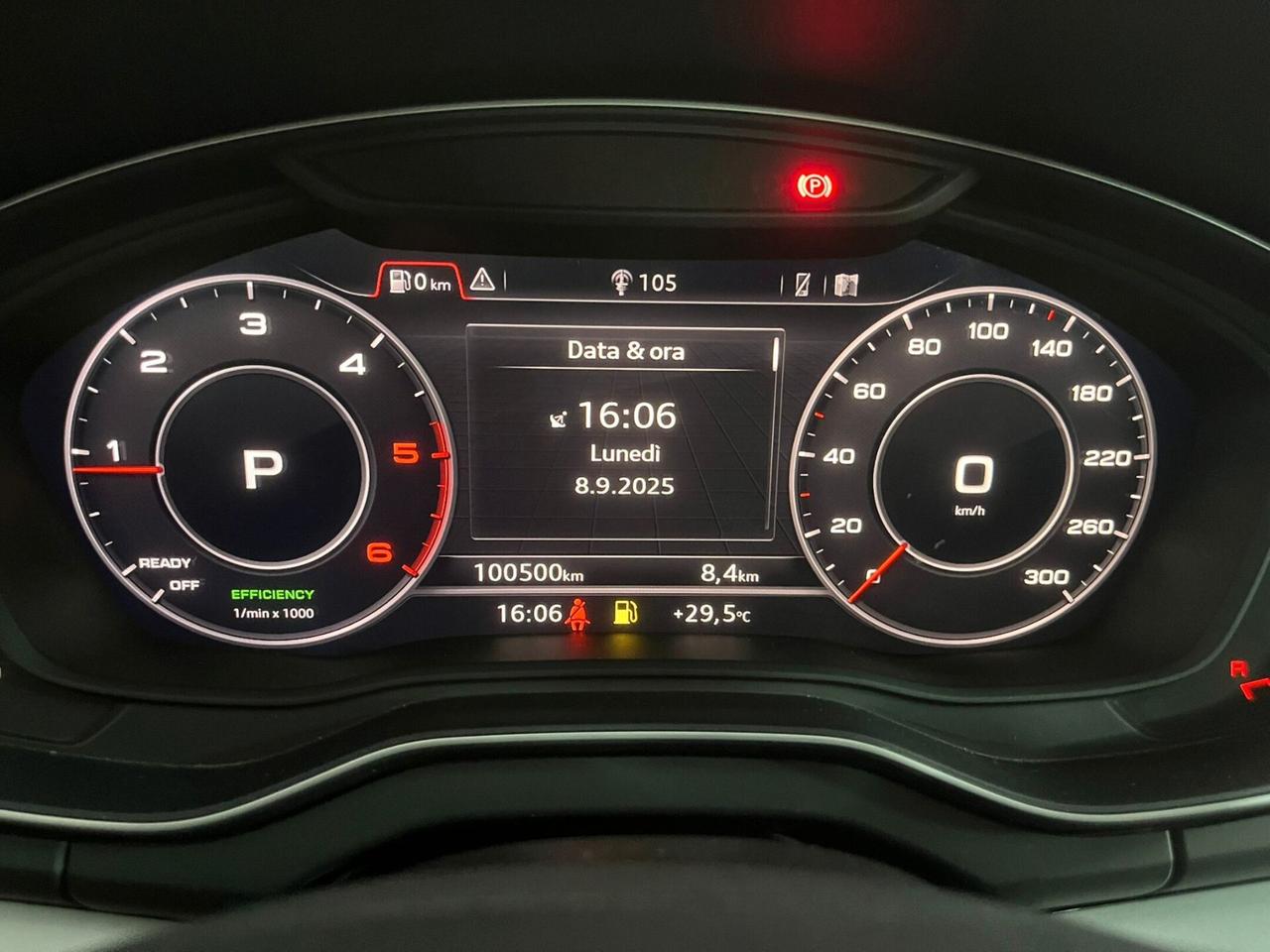 Audi Q5 35 TDI quattro S tronic Business - 699