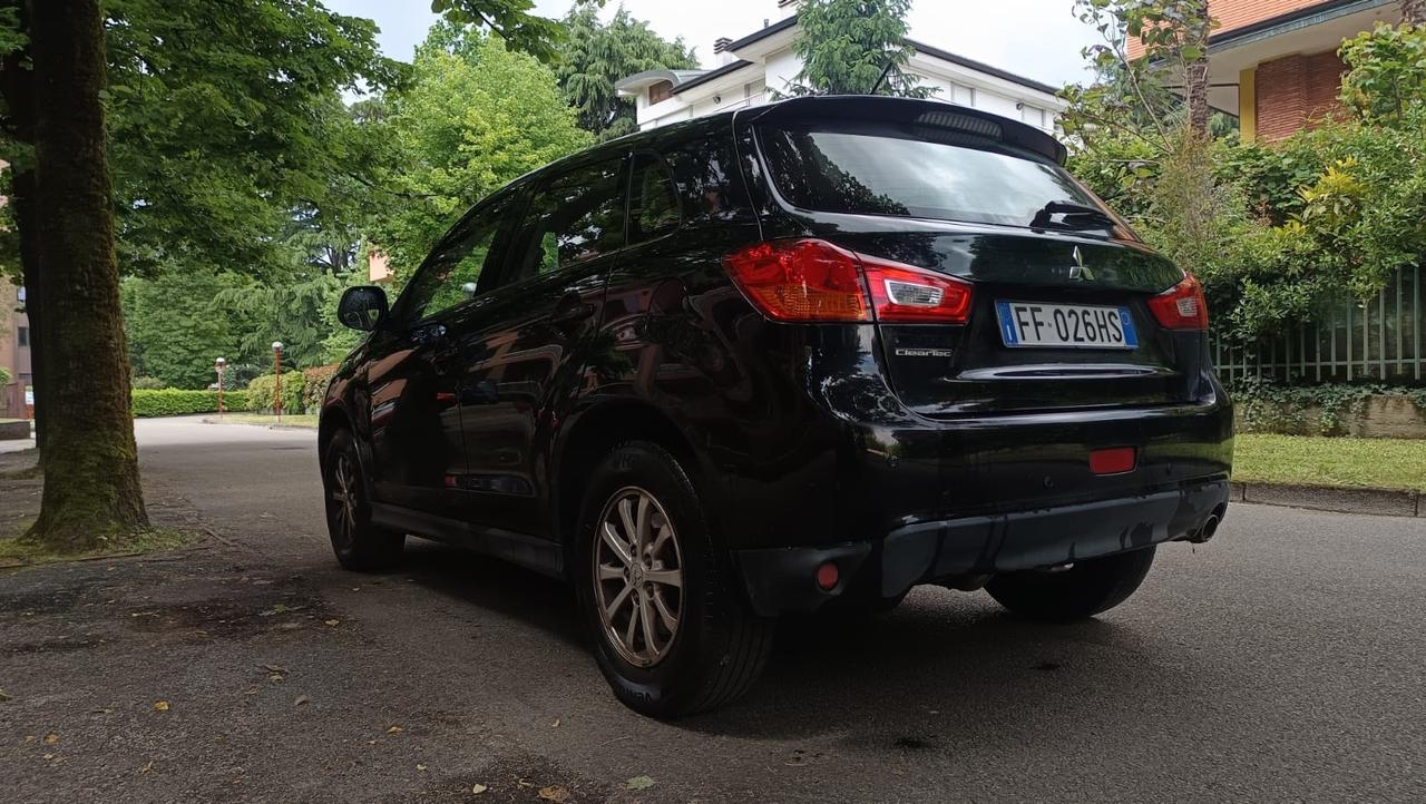 Mitsubishi ASX 1.6 DI-D 114 CV 4WD Instyle Panoramic