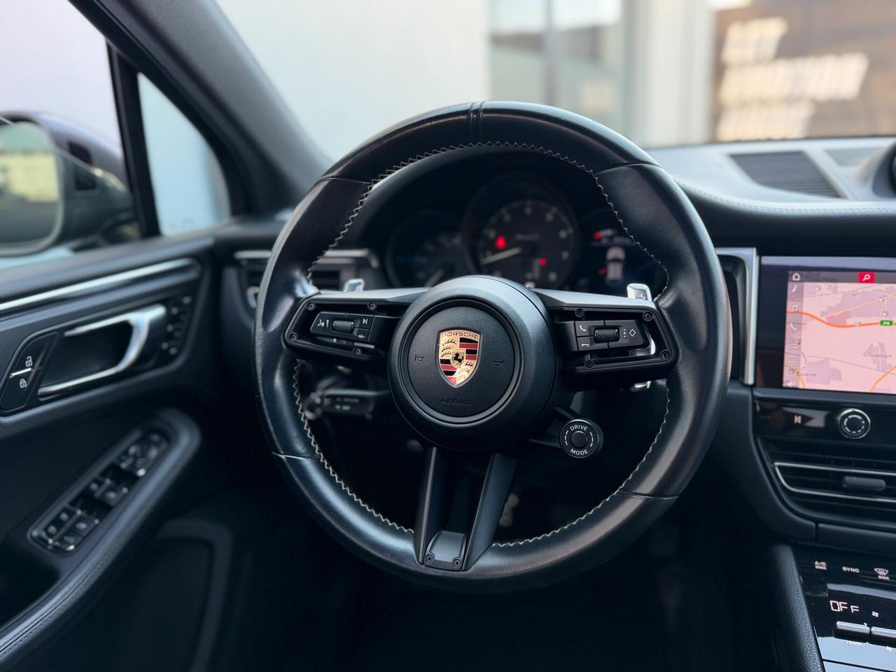 Porsche Macan 2.0 T 265CV PDK MY2022 - BOSE - TETTO