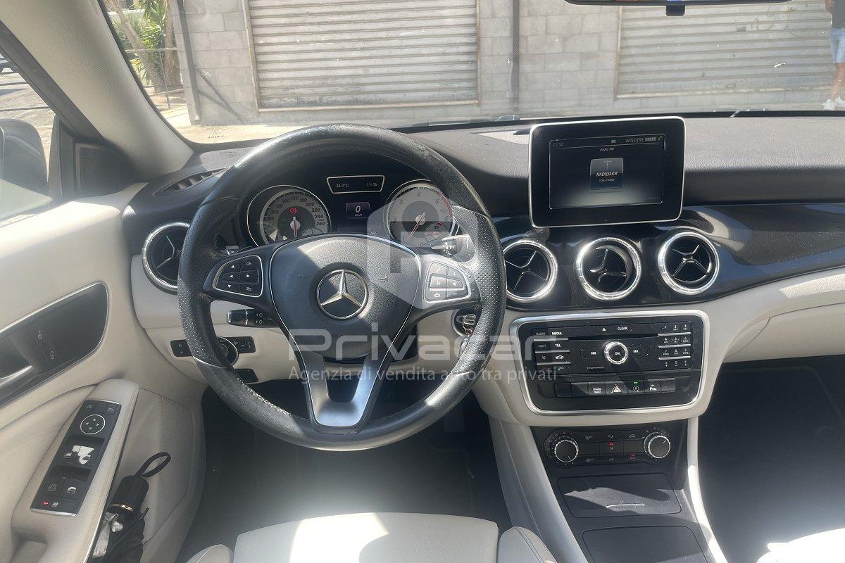 MERCEDES CLA 200 d Automatic Sport