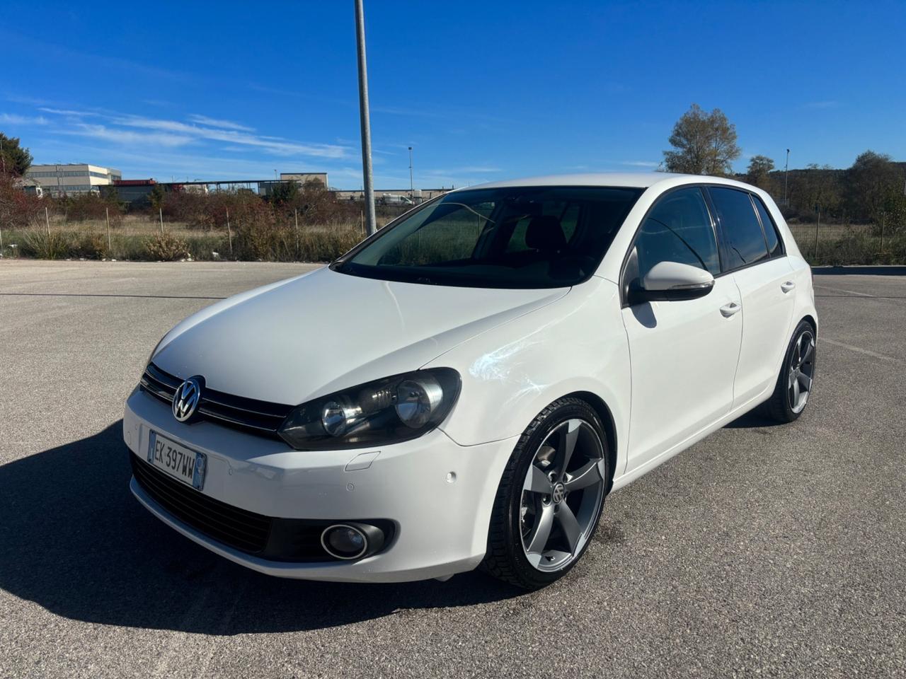 Volkswagen Golf 1.6 TDI DPF 5p. Highline