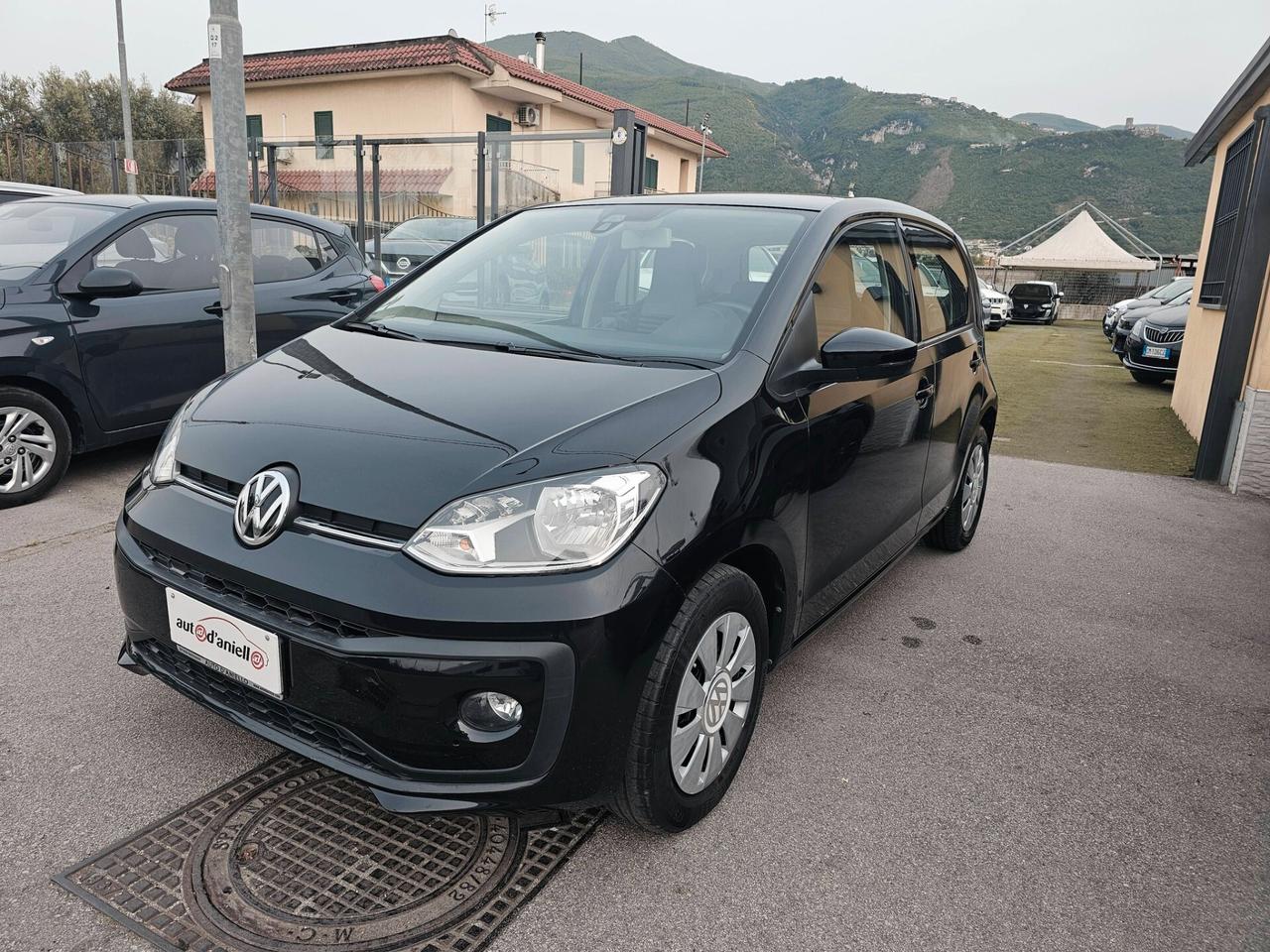 Volkswagen up! 1.0 75 CV 5p. move