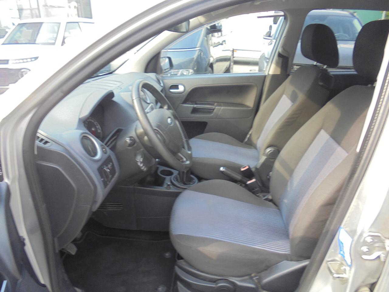 Ford Fusion 1.6 16V 5p. Collection