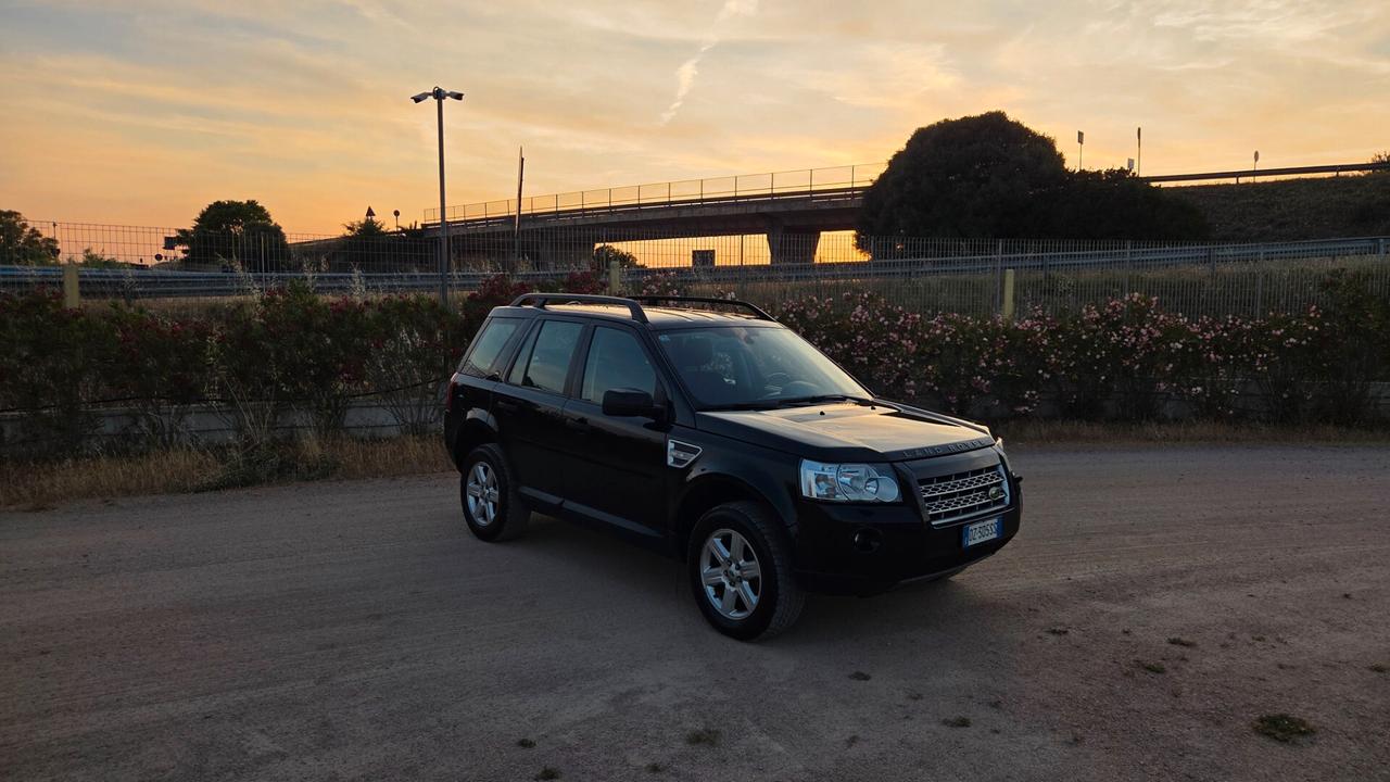 Land Rover Discovery 4 2.7 TDV6 HSE
