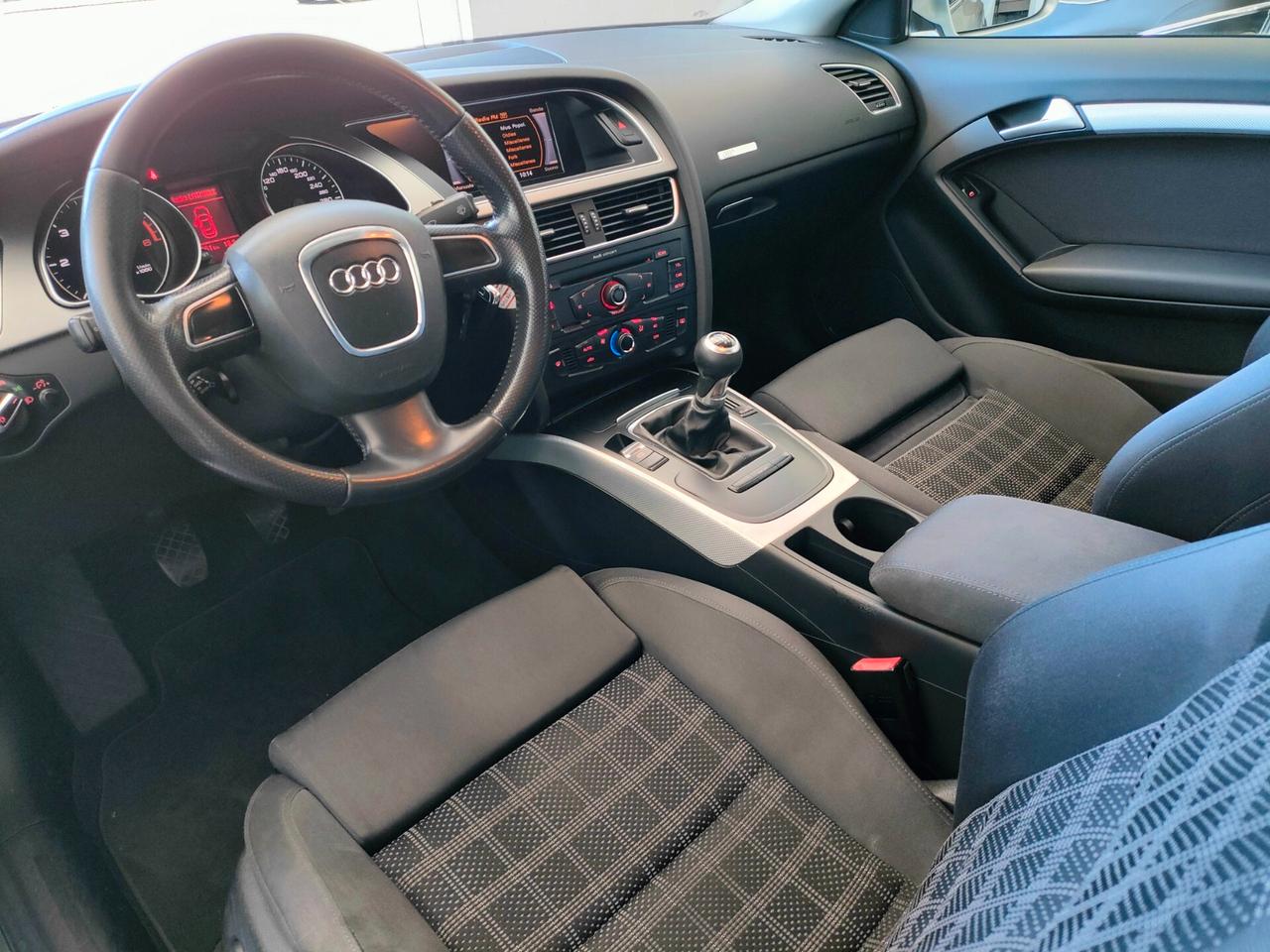 Audi A5 COUPE' 2.0 TDI