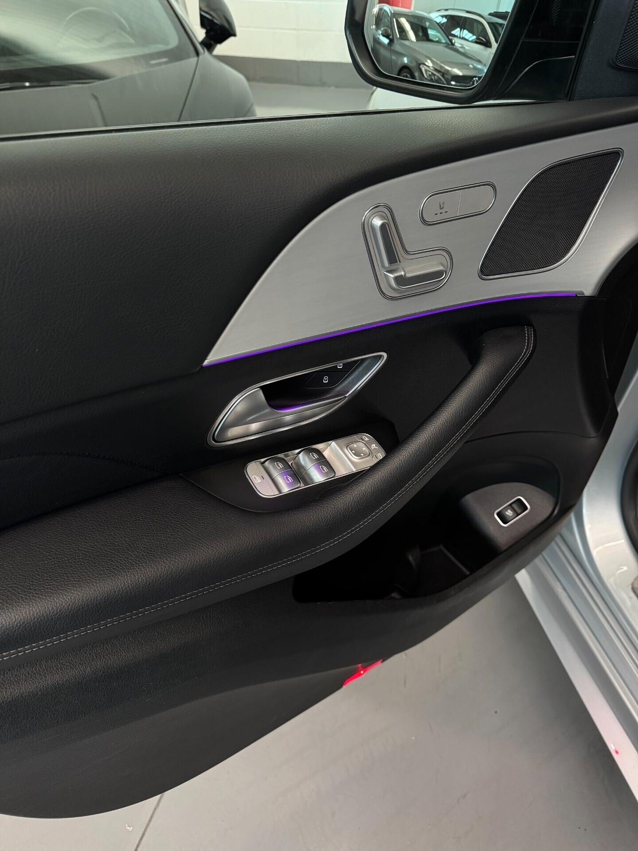 Mercedes-Benz GLE 300 2.0cc 272cv AMG Line Premium Plus 4Matic TettoApri