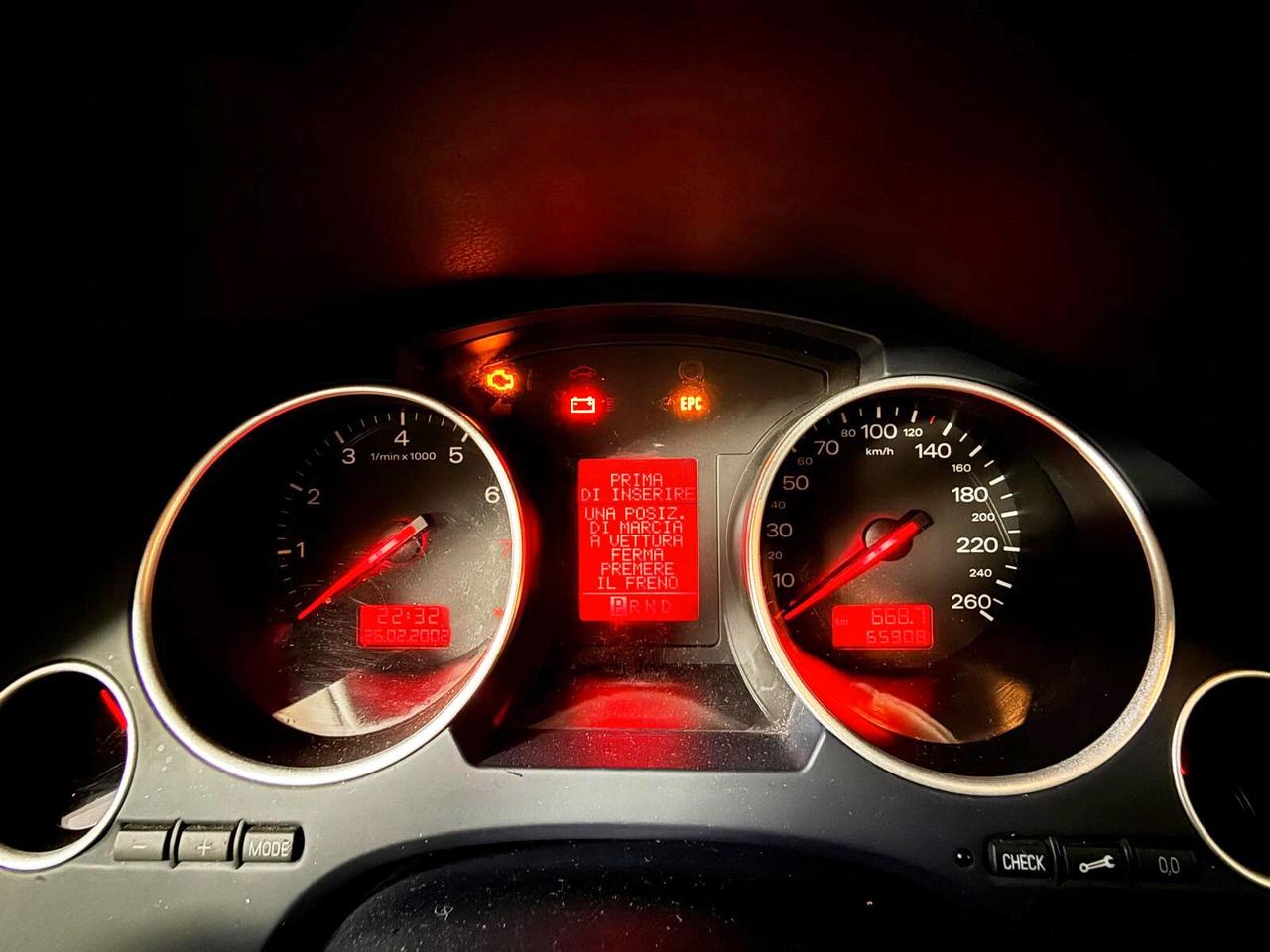 Audi A4 Cabriolet 2.4 V6 30V cat