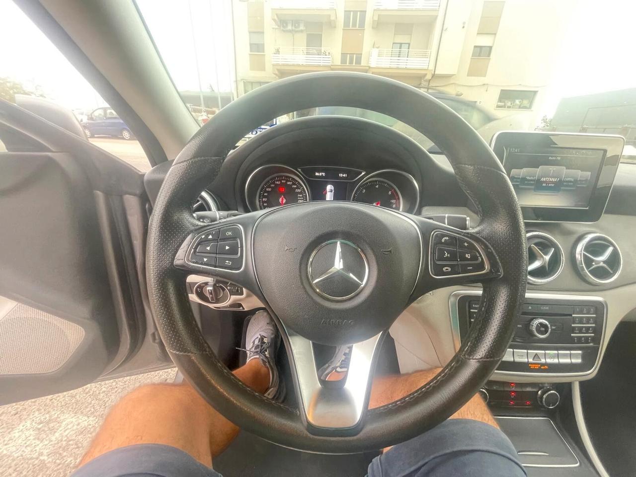 Mercedes-benz CLA 180 d S.W. Automatic Premium
