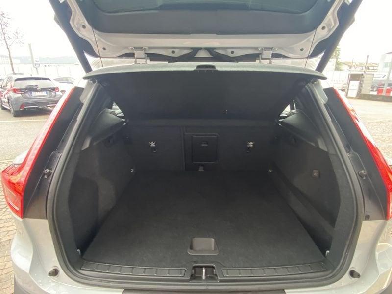 Volvo XC40 T3 Business Plus