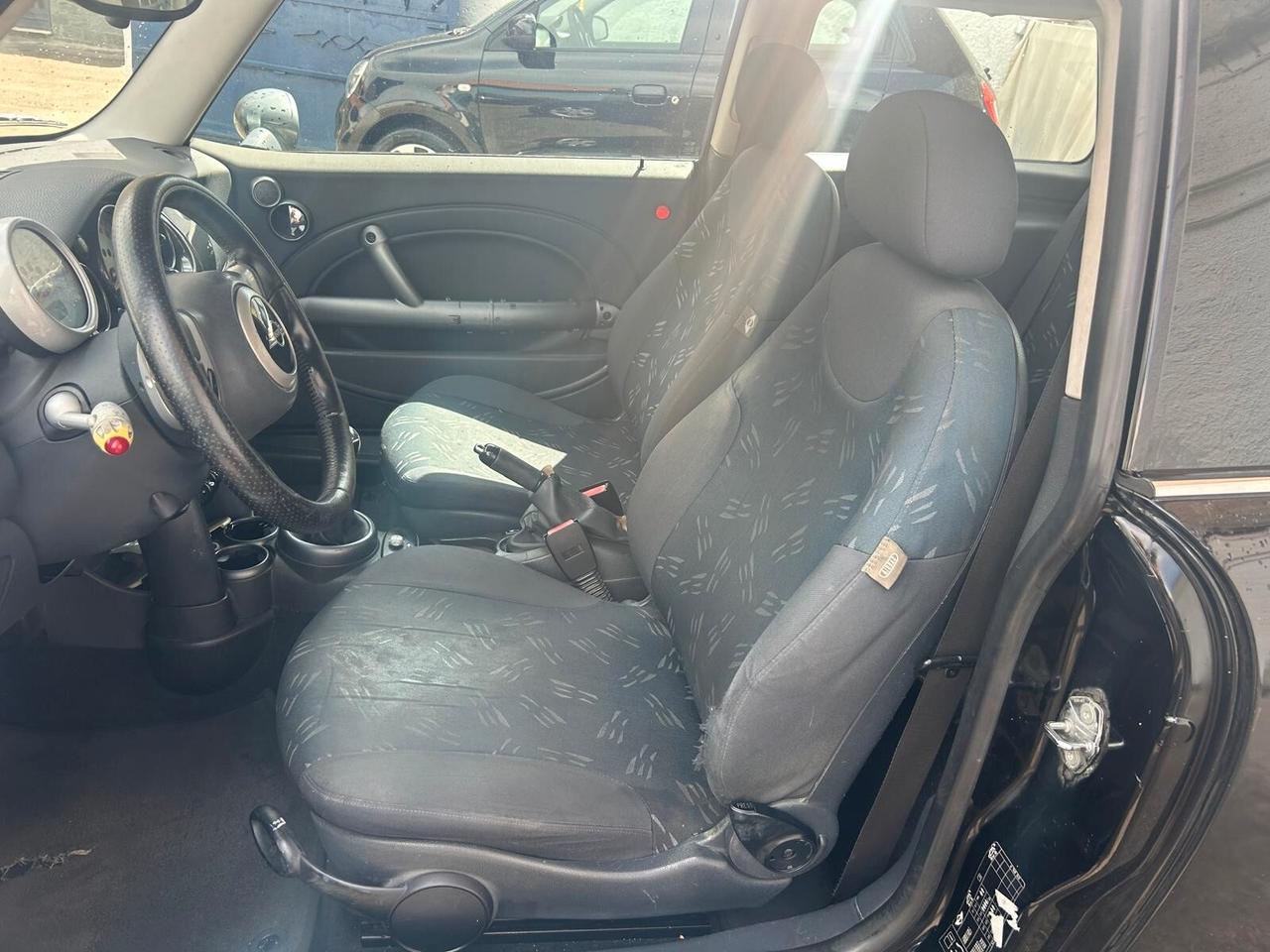 Mini One 1.4cc diesel(PRIVATO)-2005