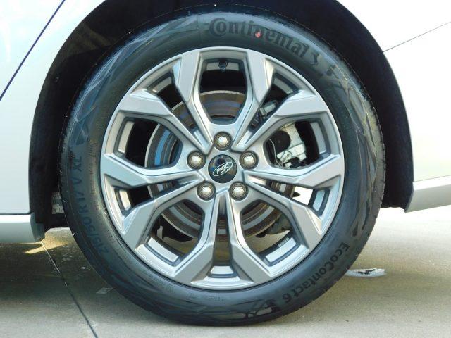 FORD Focus 1.0 EcoBoost Hybrid 125CV Powershift SW ST-Line De