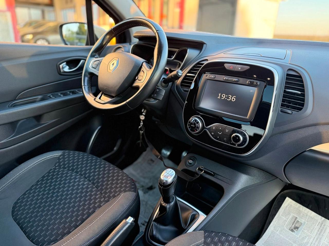 Renault Captur 1.5dci 110cv R-link 2018 Tetto Pan
