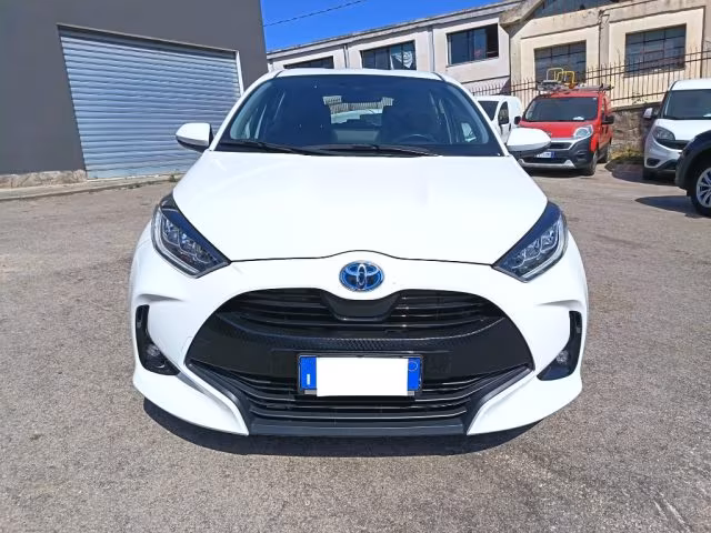 TOYOTA Yaris 1.5 Hybrid 5 porte Business