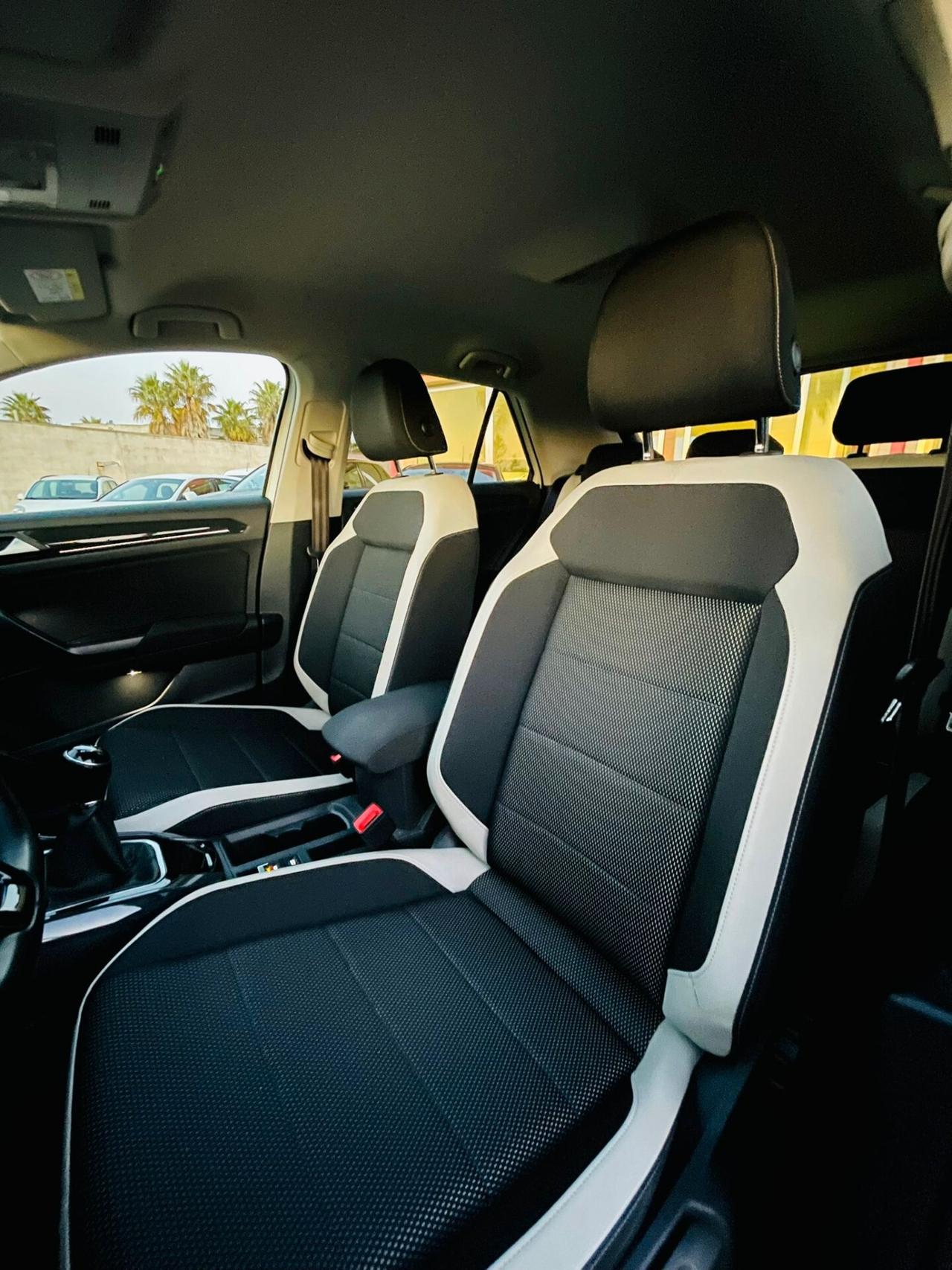 Volkswagen T-Roc 1.6 TDI Advanced BlueMotion Virtual