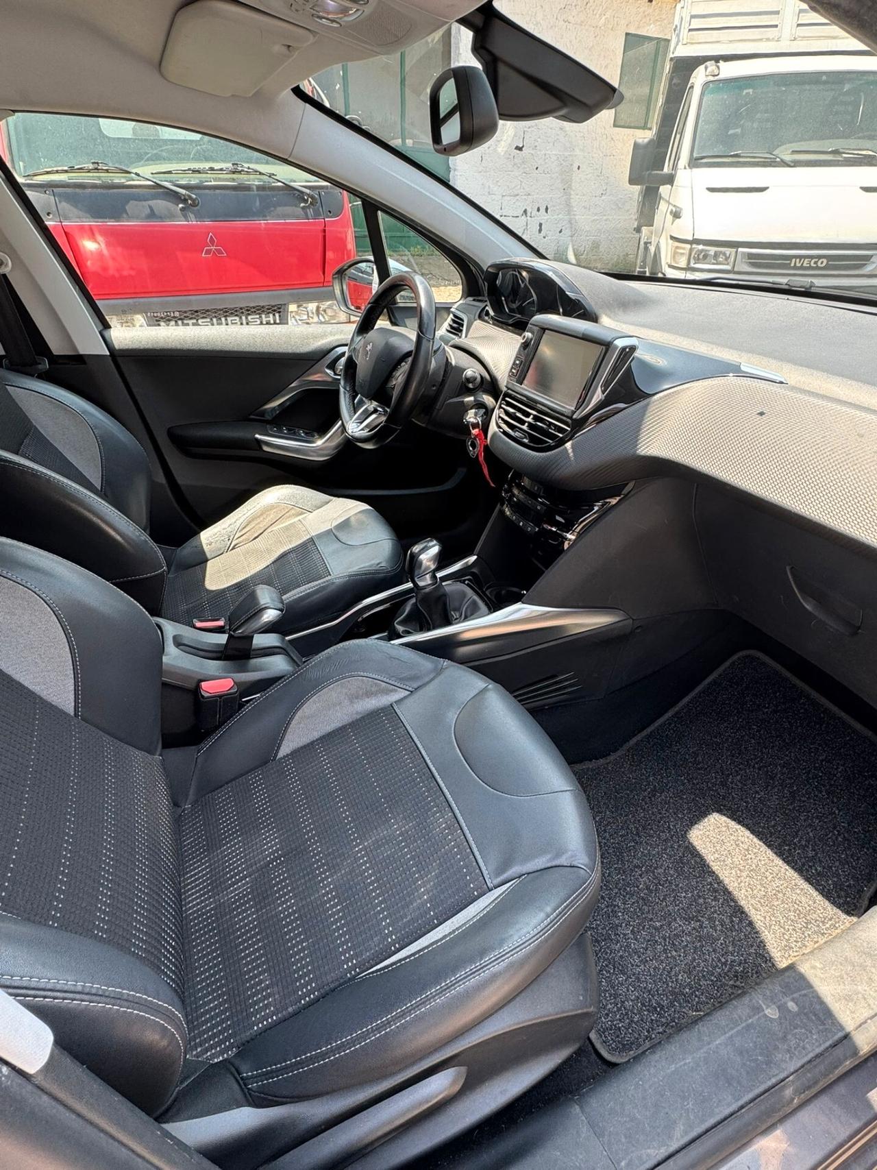 Peugeot 2008 1.6 e-HDi 92 CV Stop&Start Allure