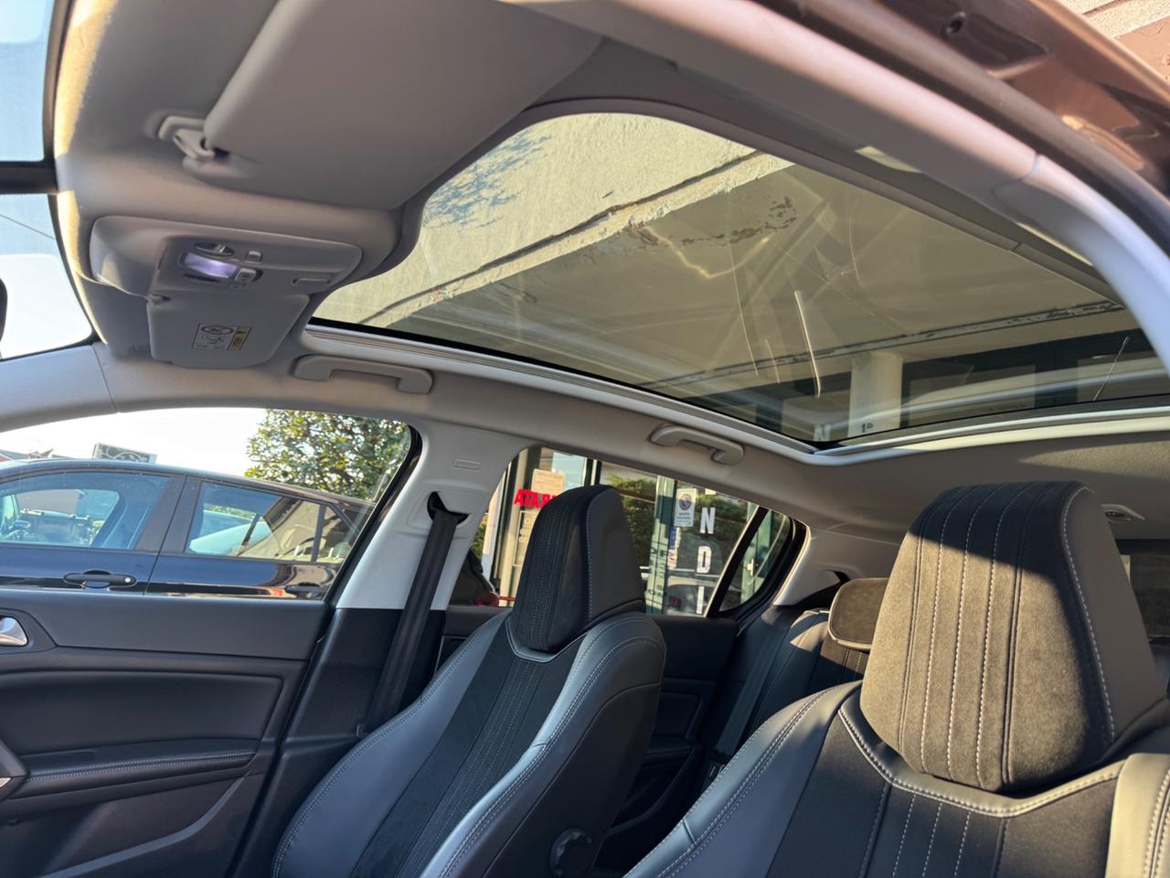 Peugeot 308 BlueHDi 150 S&S Allure