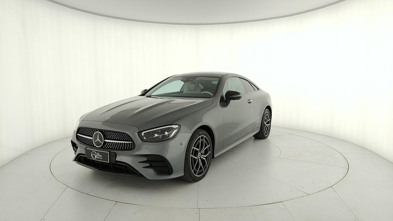 Mercedes-Benz E Coupe 300 d mhev (eq-boost) Premium 4matic auto