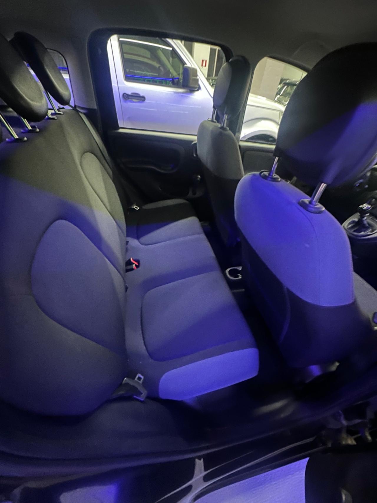 Fiat Panda 1.2 Connected by Wind